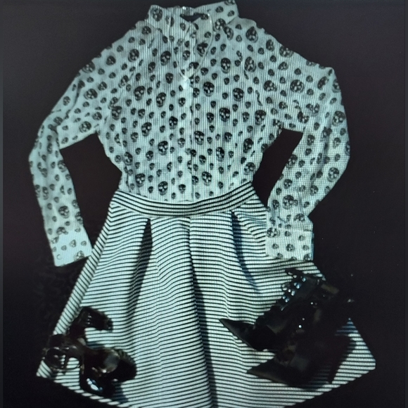 Cents Of Style sz L black skirt - Picture 2 of 3